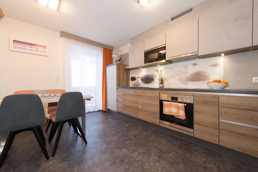 Appartements Schneezauber Lermoos Chambre photo